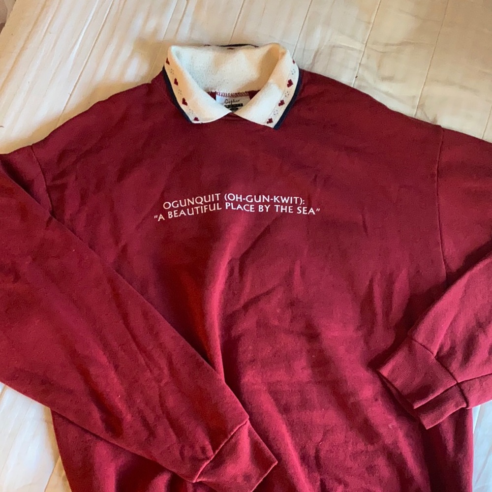 Sweatshirt